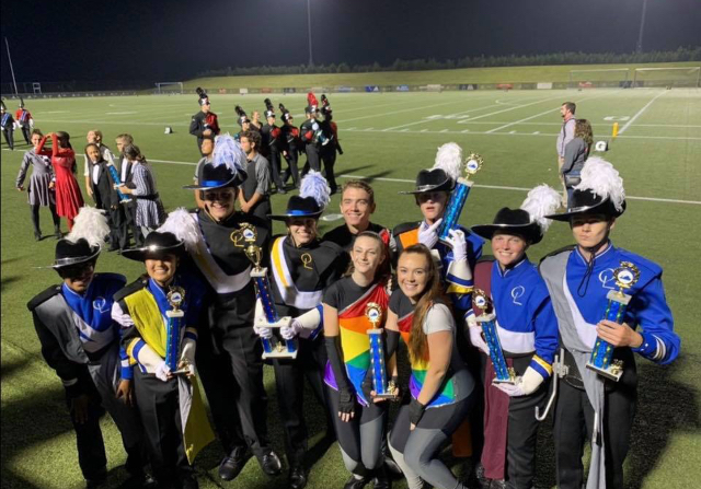 From left to right: Rex Fenner, Esther Yi, Kaden Boch, Lauren Chuderewicz, Charles Haines, Marguerite Bright, Xander Stebritz, Gwen Carter, Corey Coerse, and Sean Campbell pose with earned trophies after a successful show. Oct. 6, 2018.