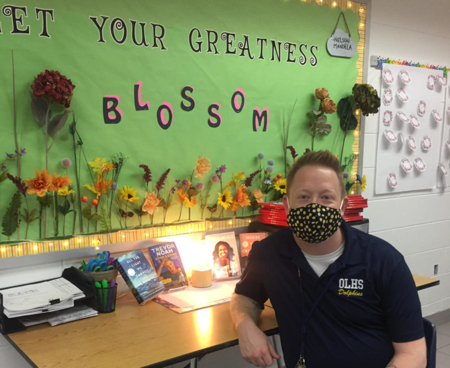 New English teacher, Thomas Stewart, works in his newly decorated classroom on Oct. 15, 2021. Stewart likes to create an atmosphere that encourages learning.