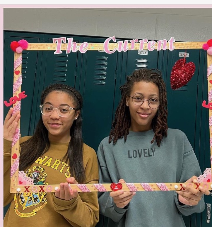 Freshmen Brielle Jones and Olyvea Johnson admit they are besties this Valentines Day and participate in The Currents Love at the Lakes Instagram post on February 14, 2023.