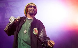 Snoop Dogg performs at Hovefestivale’ in 2012. (/Jorund Føreland Pedersen/Creative Commons/CC BY-SA 3.0 DEED)