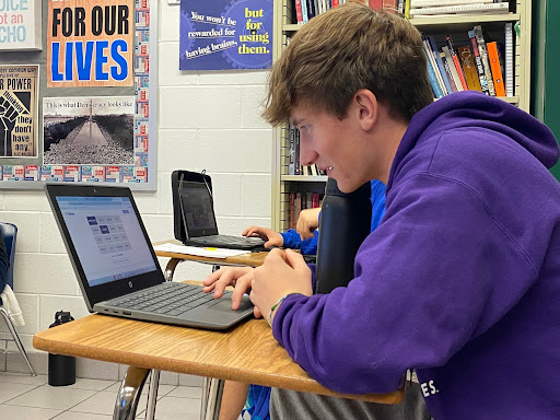  Junior Dillon Libasci plays Connections in The New York Times Games on Oct. 22, 2024. Connections is a daily puzzle based game where players must match four groups of four words that all have a common theme.